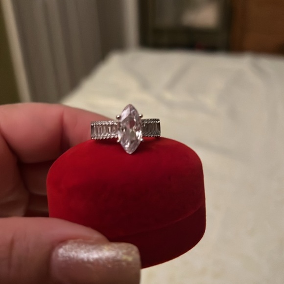 Silver 925 2 carat size 7 - Picture 5 of 10